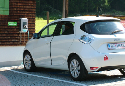 ZOE, an vlotte-Wallbox nuckelnd